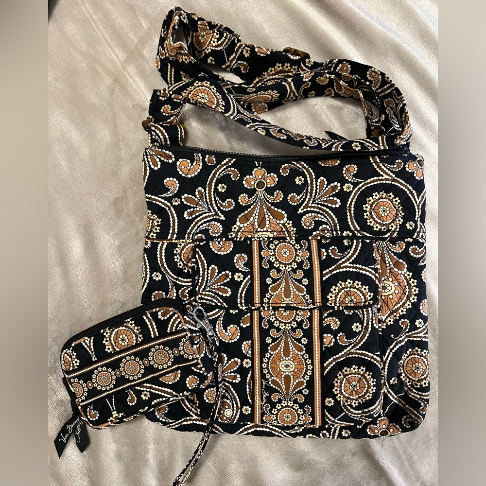 Vera Bradley Retired Cafe Latte Shoulder Bag and Matching Coin Purse Set - Picture 3 of 10